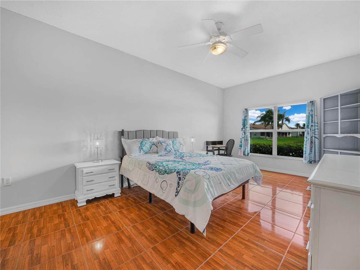 1102 ASHTON PALMS DRIVE — photo 15 of 56