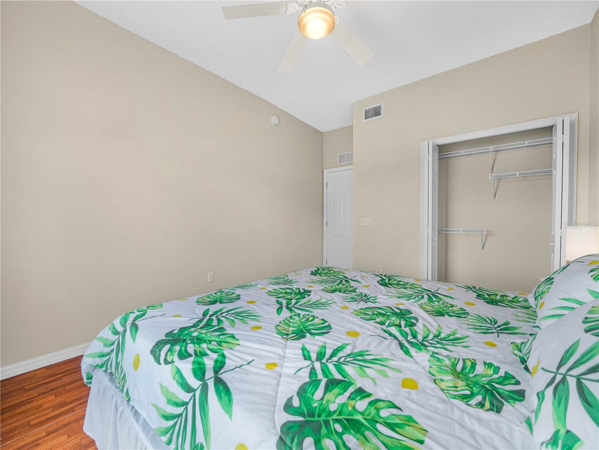1102 ASHTON PALMS DRIVE — photo 12 of 56