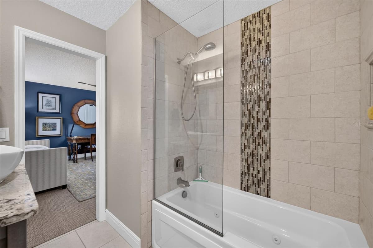 2881 TEMPLE TRAIL — photo 37 of 58
