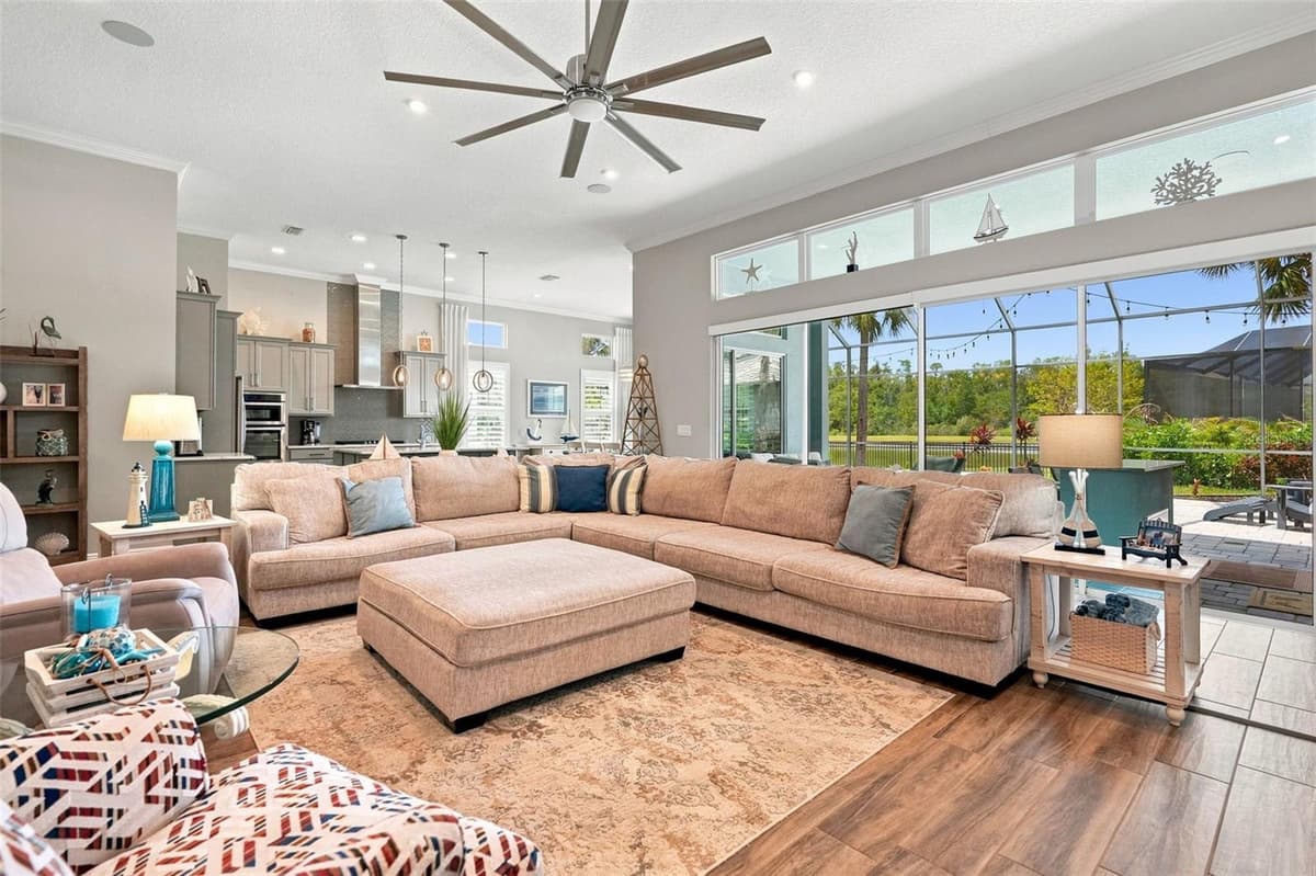 4093 EPIC COVE — photo 5 of 64
