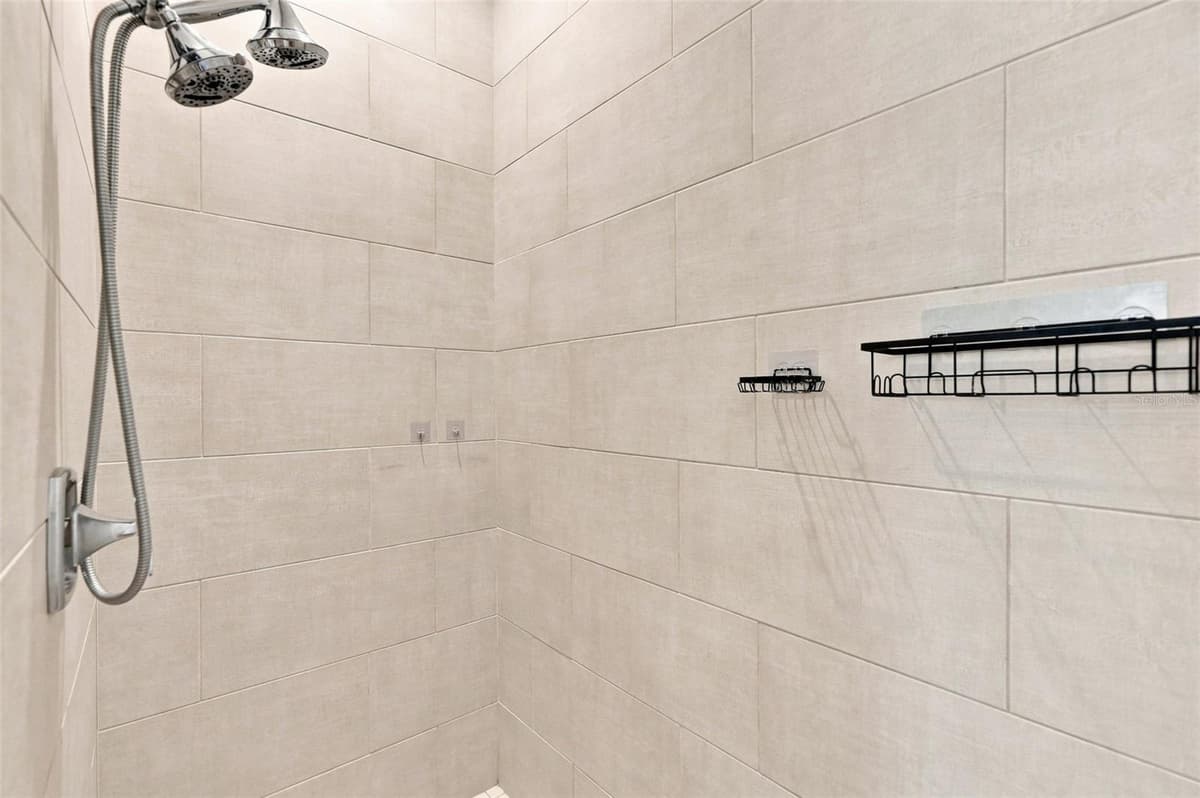 4093 EPIC COVE — photo 25 of 64