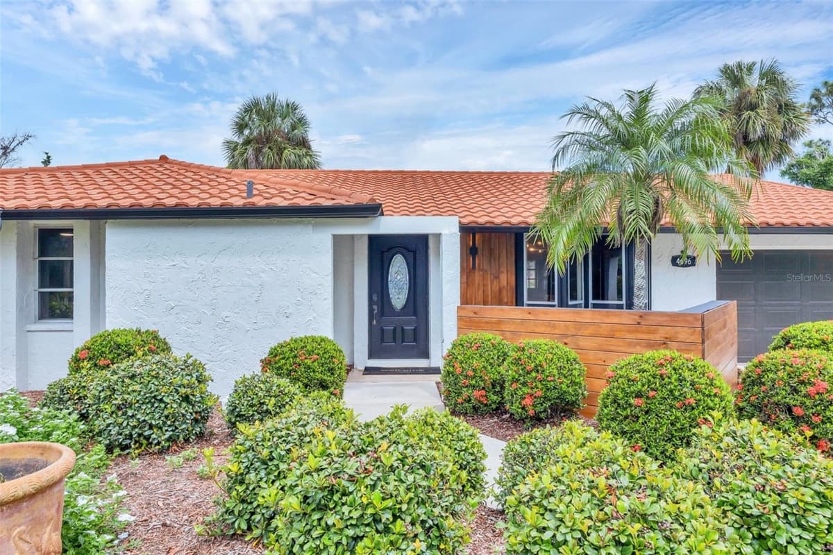 4696 POMPANO STREET — photo 4 of 21