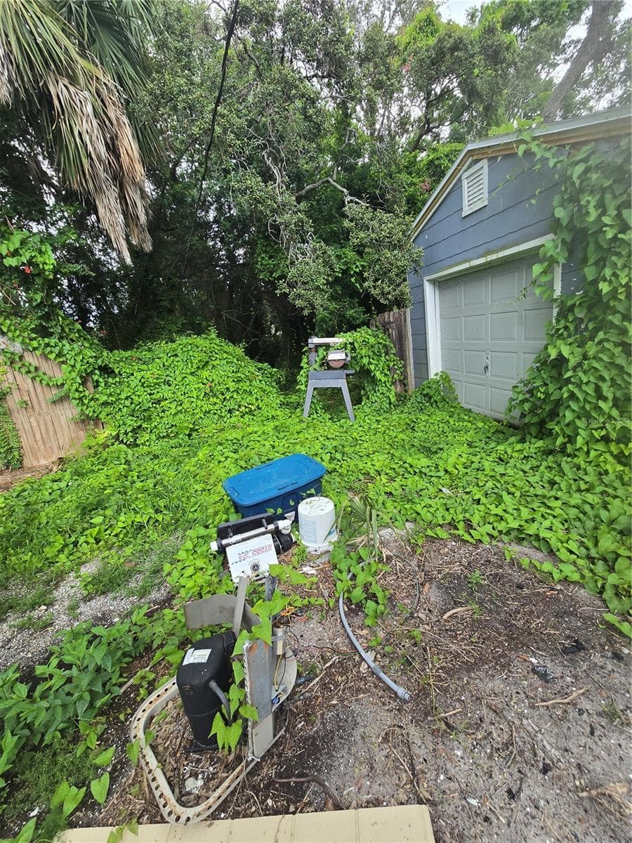 617 GLENWOOD AVENUE — photo 33 of 33