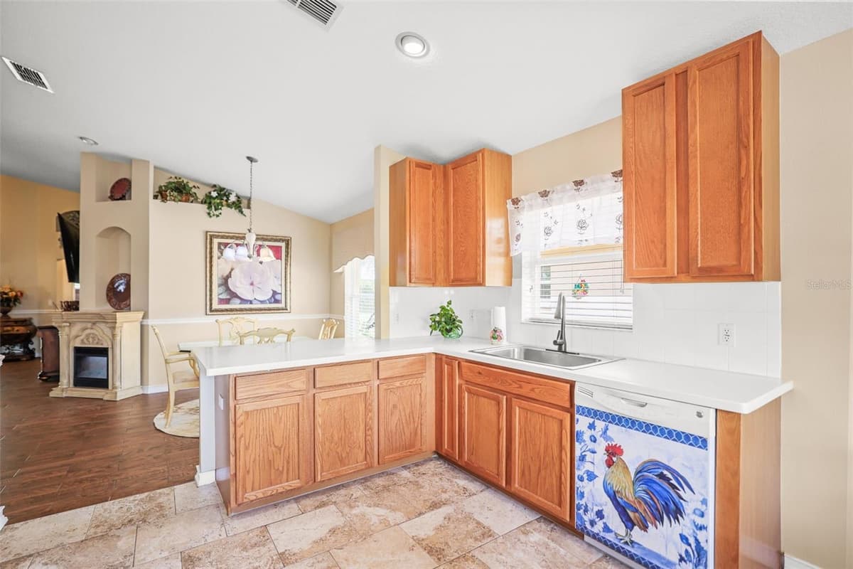 11353 HERITAGE POINT DRIVE — photo 16 of 62