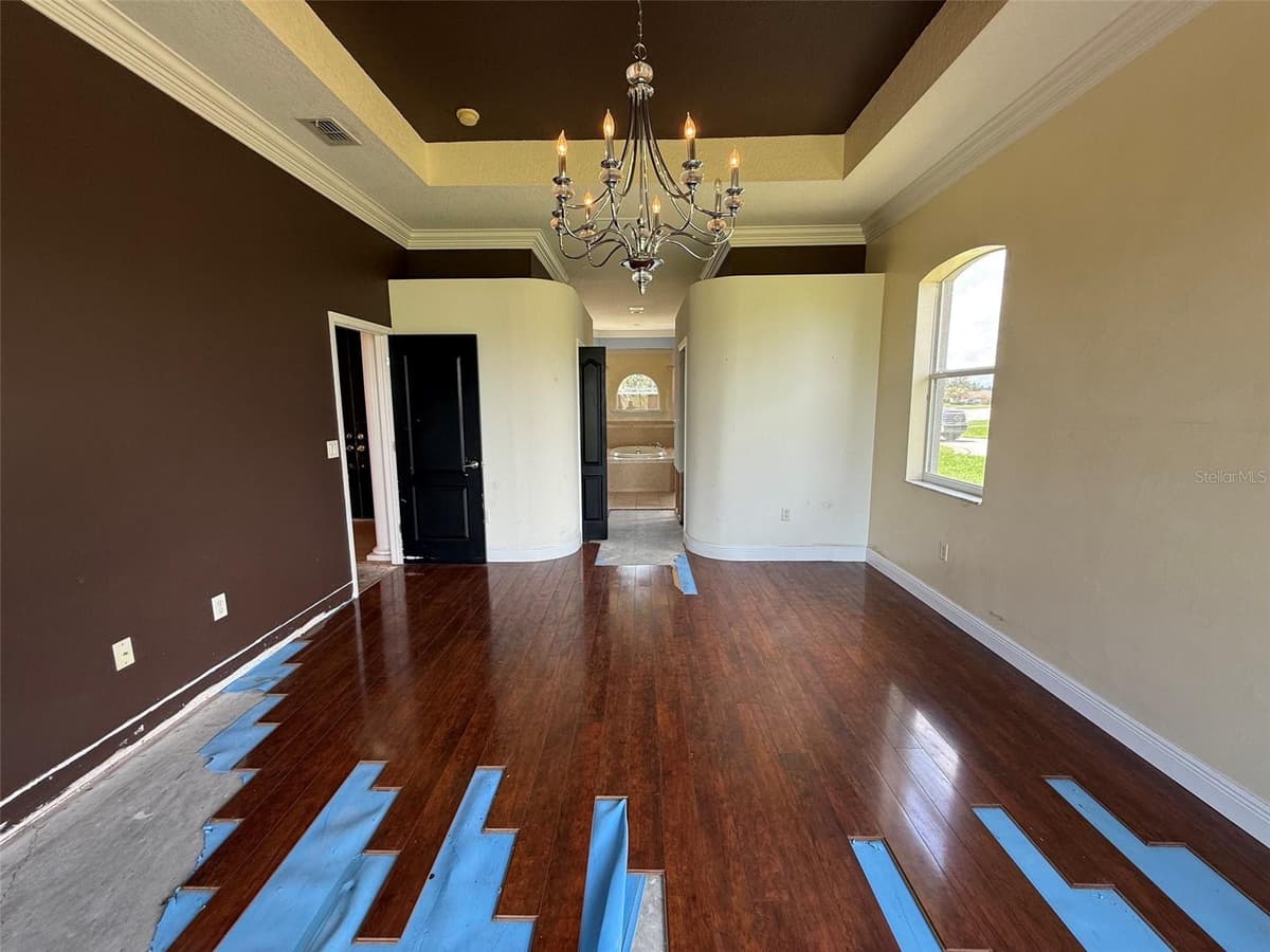 4045 HANGING MOSS LOOP — photo 10 of 19