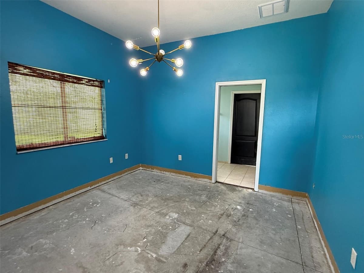 4045 HANGING MOSS LOOP — photo 13 of 19