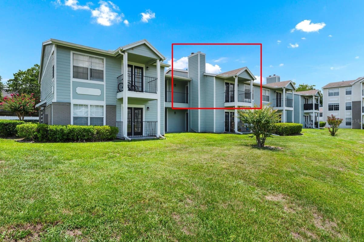 2550 ALAFAYA TRAIL — photo 2 of 25