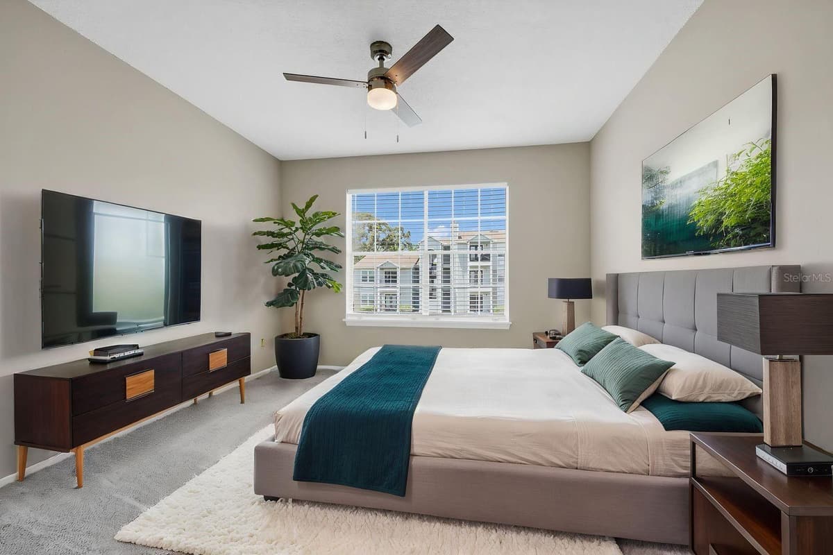 2550 ALAFAYA TRAIL — photo 12 of 25