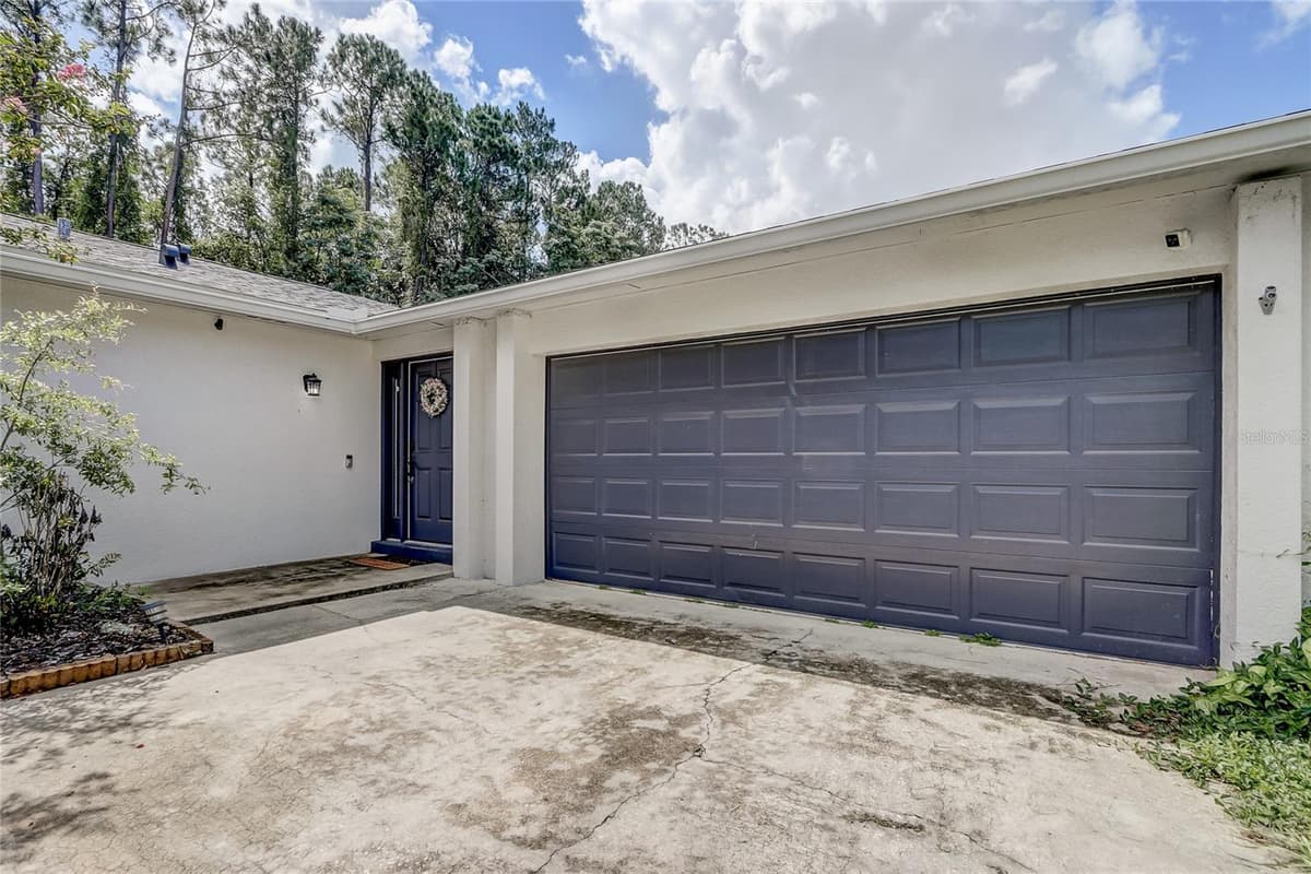 8691 CONTOURA DRIVE — photo 2 of 28
