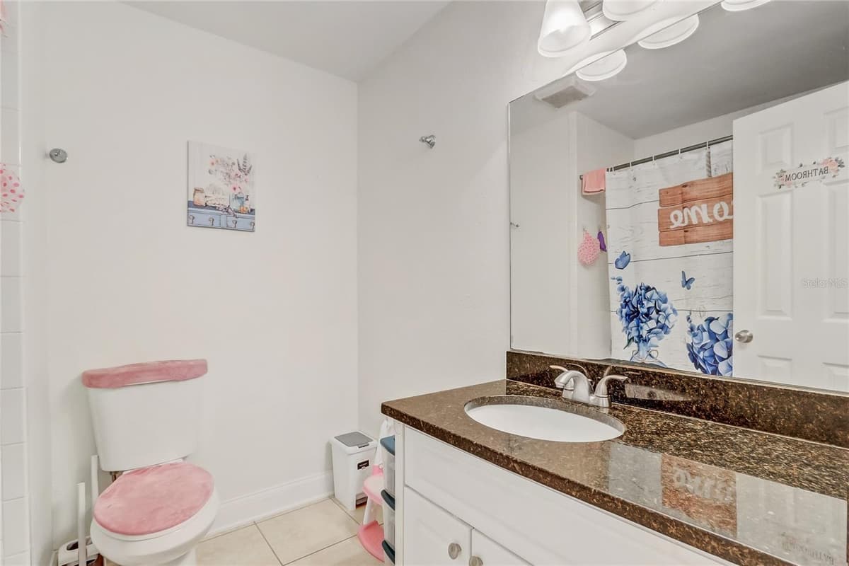 8691 CONTOURA DRIVE — photo 17 of 28