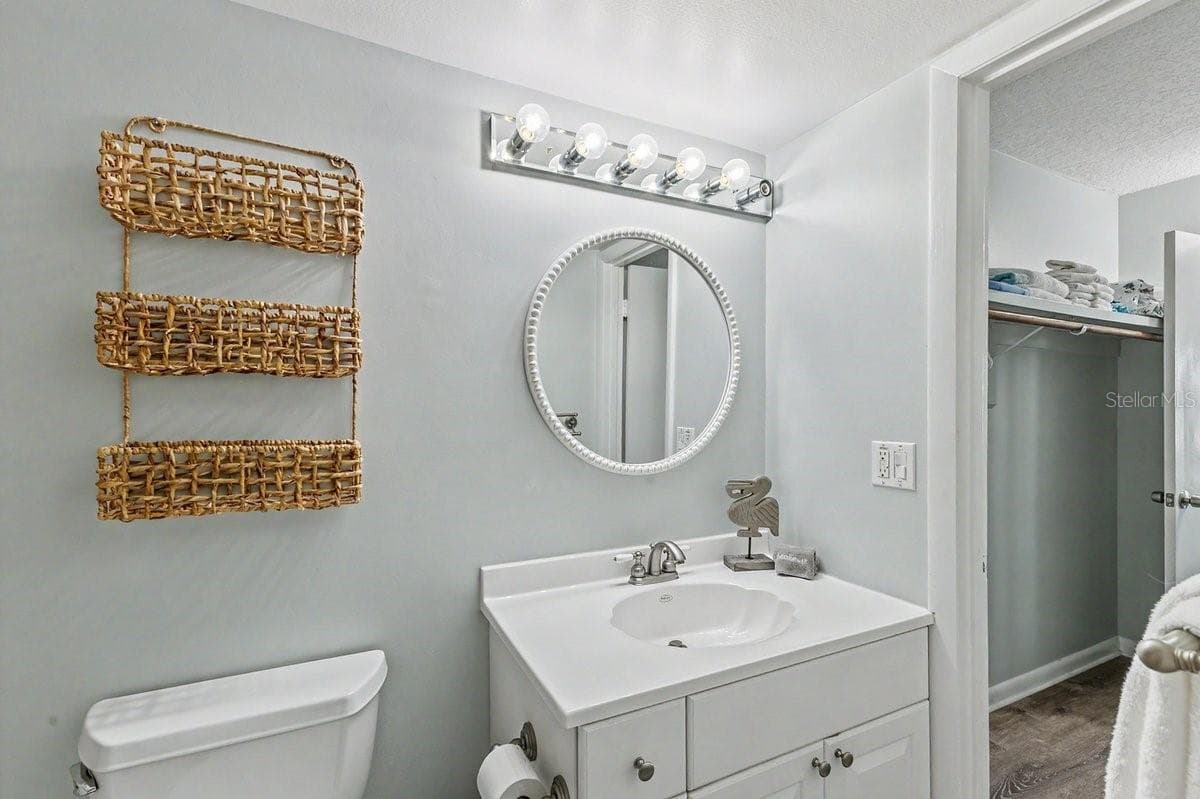 3663 ATLANTIC AVENUE — photo 15 of 31
