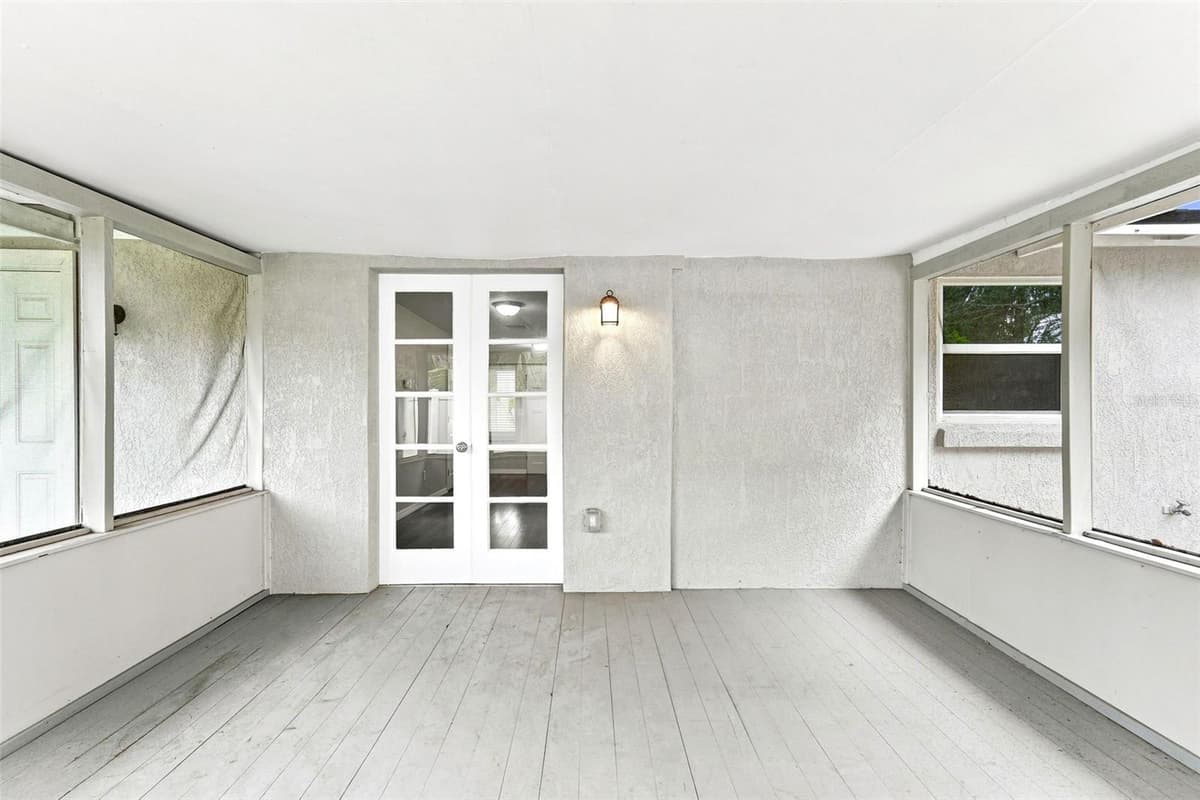 259 COLOMBA ROAD — photo 33 of 37