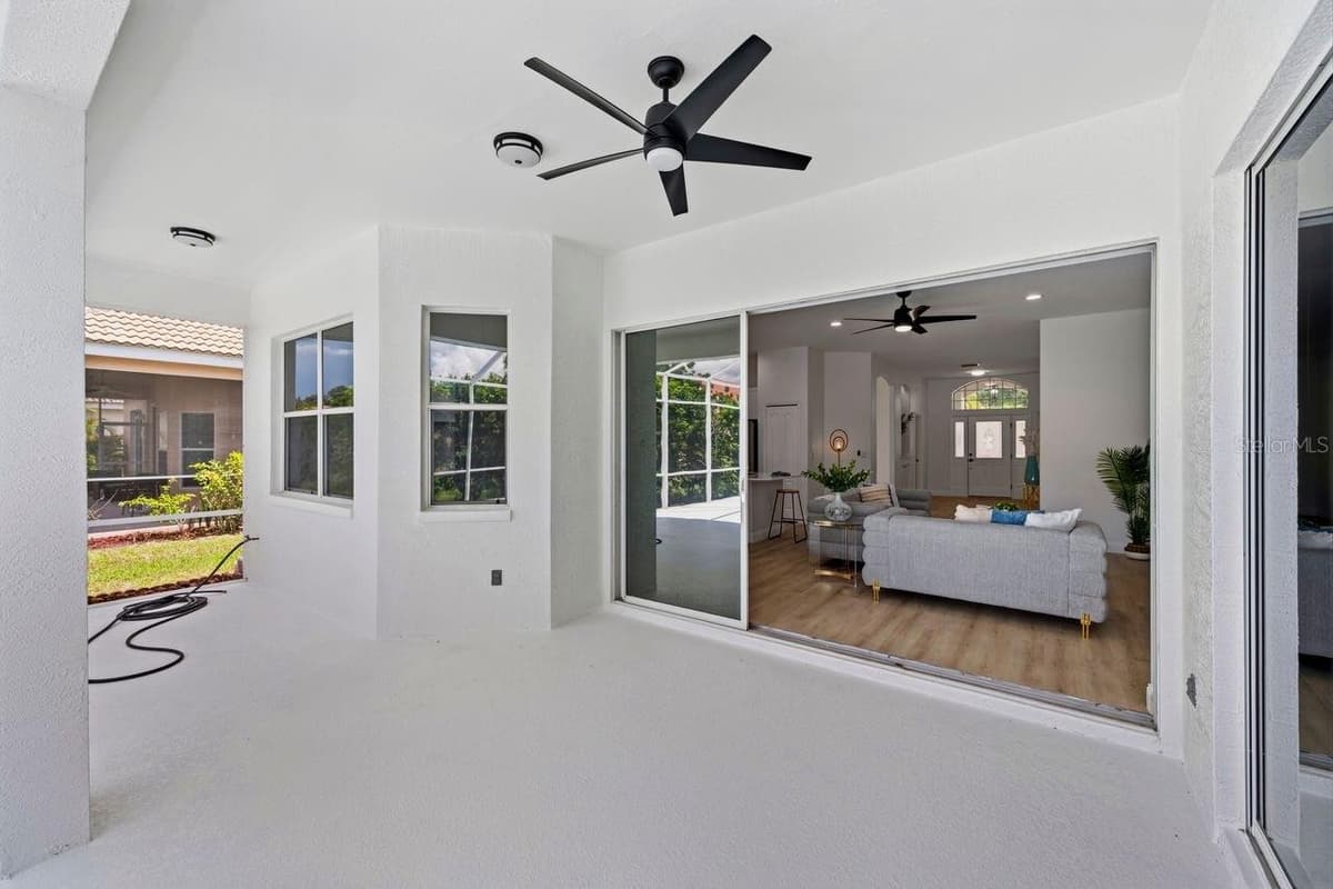 6011 CHAPARRAL AVENUE — photo 33 of 38