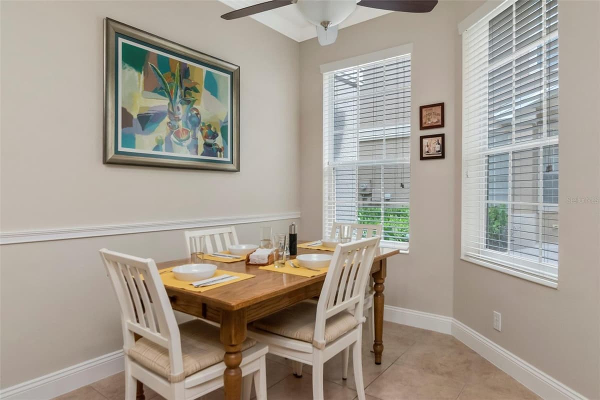 4111 BISMARCK PALM DRIVE — photo 13 of 34