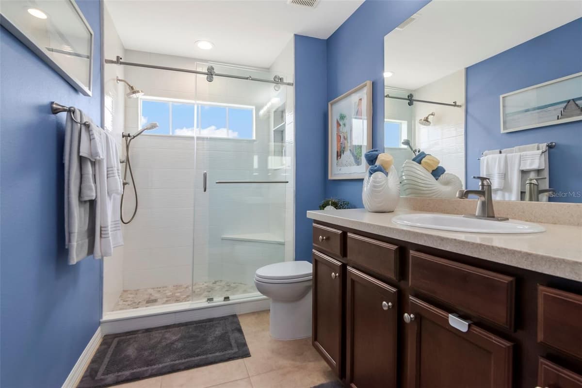 4111 BISMARCK PALM DRIVE — photo 26 of 34