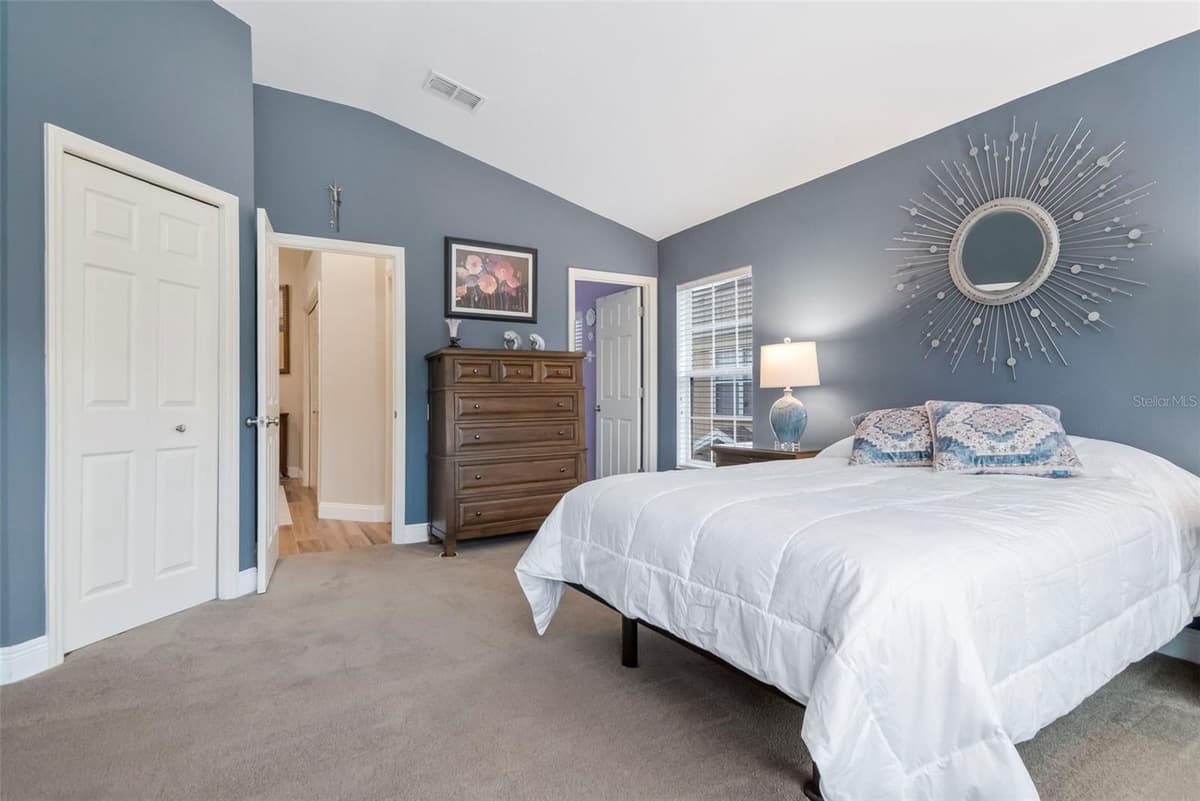 4111 BISMARCK PALM DRIVE — photo 16 of 34