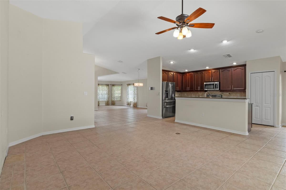 11578 NEW HAVEN DRIVE — photo 20 of 56
