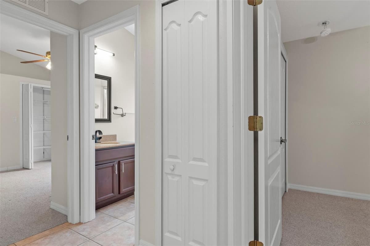 11578 NEW HAVEN DRIVE — photo 35 of 56