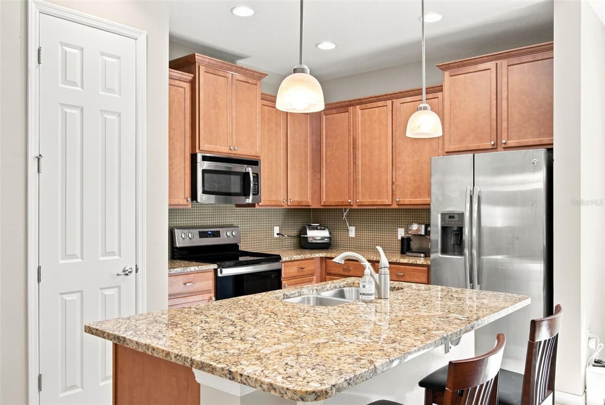 1055 HARBOR RIDGE DRIVE — photo 15 of 55