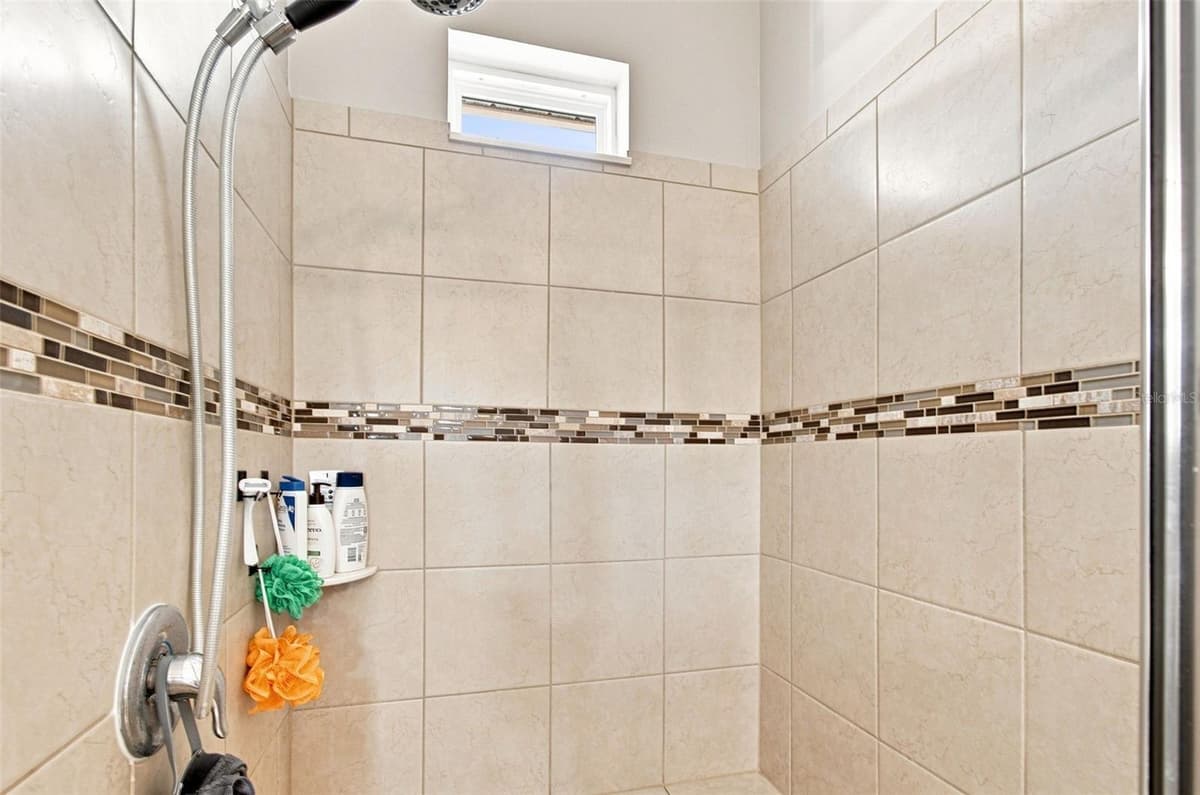 1055 HARBOR RIDGE DRIVE — photo 23 of 55