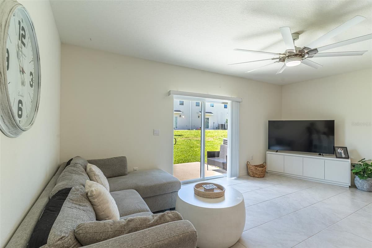 1776 ROCK ELM ROAD — photo 4 of 35