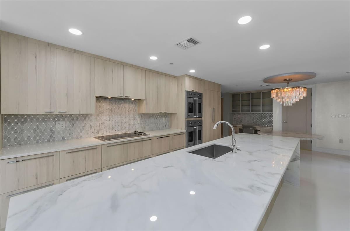 331 CLEVELAND STREET — photo 30 of 77