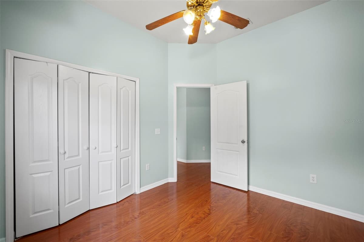 1724 BARKER STREET — photo 27 of 36