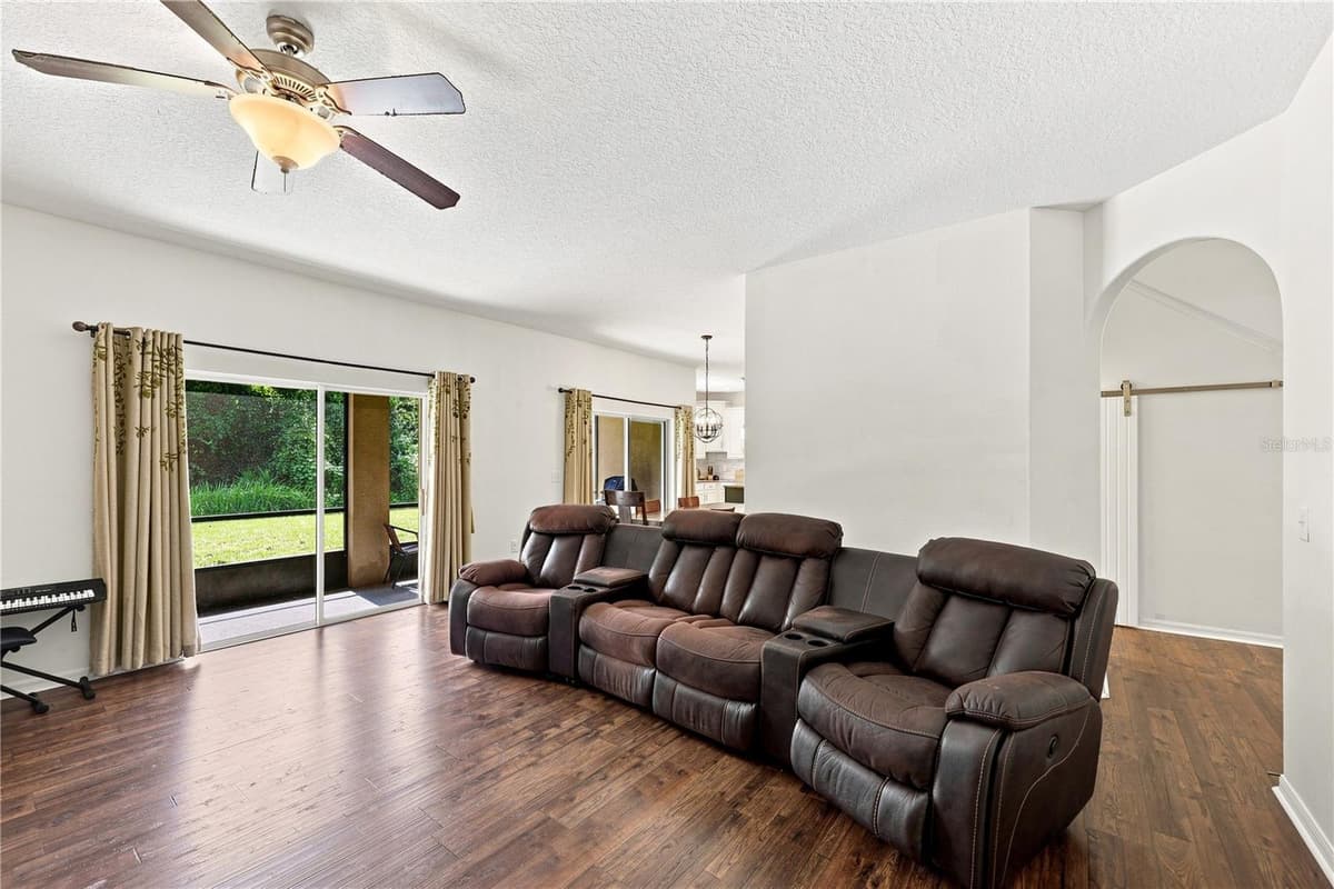 16613 MYRTLE SAND DRIVE — photo 17 of 47