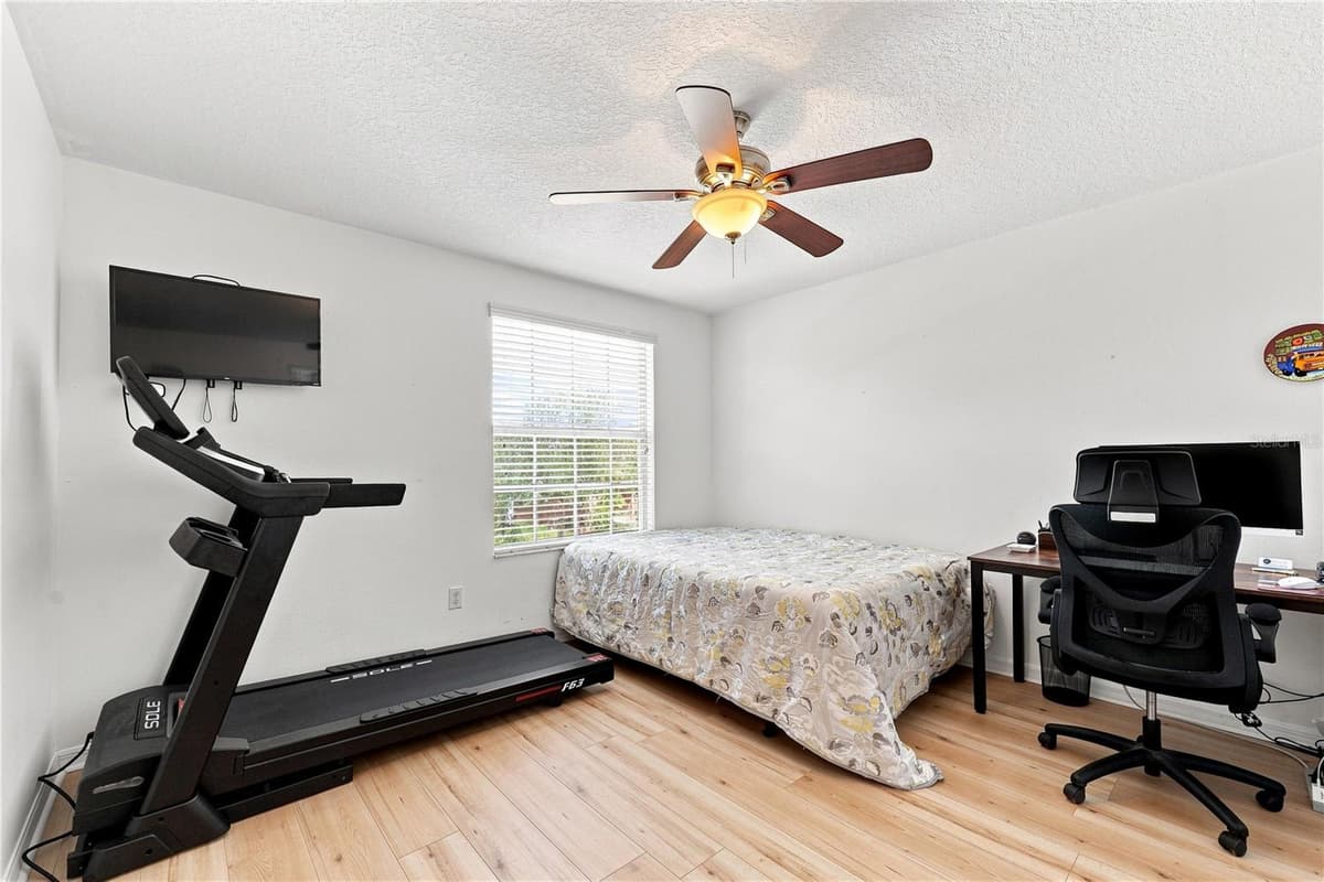 16613 MYRTLE SAND DRIVE — photo 32 of 47