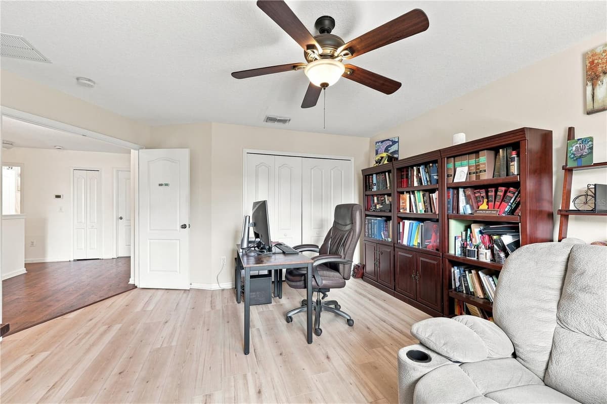 16613 MYRTLE SAND DRIVE — photo 24 of 47