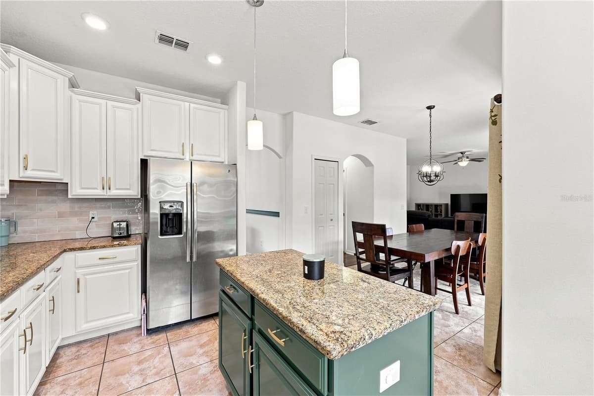 16613 MYRTLE SAND DRIVE — photo 12 of 47