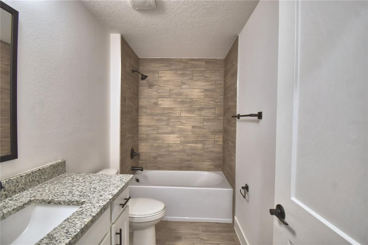 4964 TENNESSEE LAKE DRIVE — photo 26 of 57