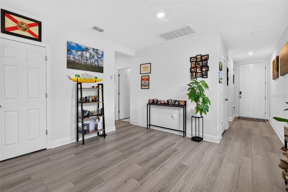 209 LINKS TERRACE BOULEVARD — photo 36 of 64