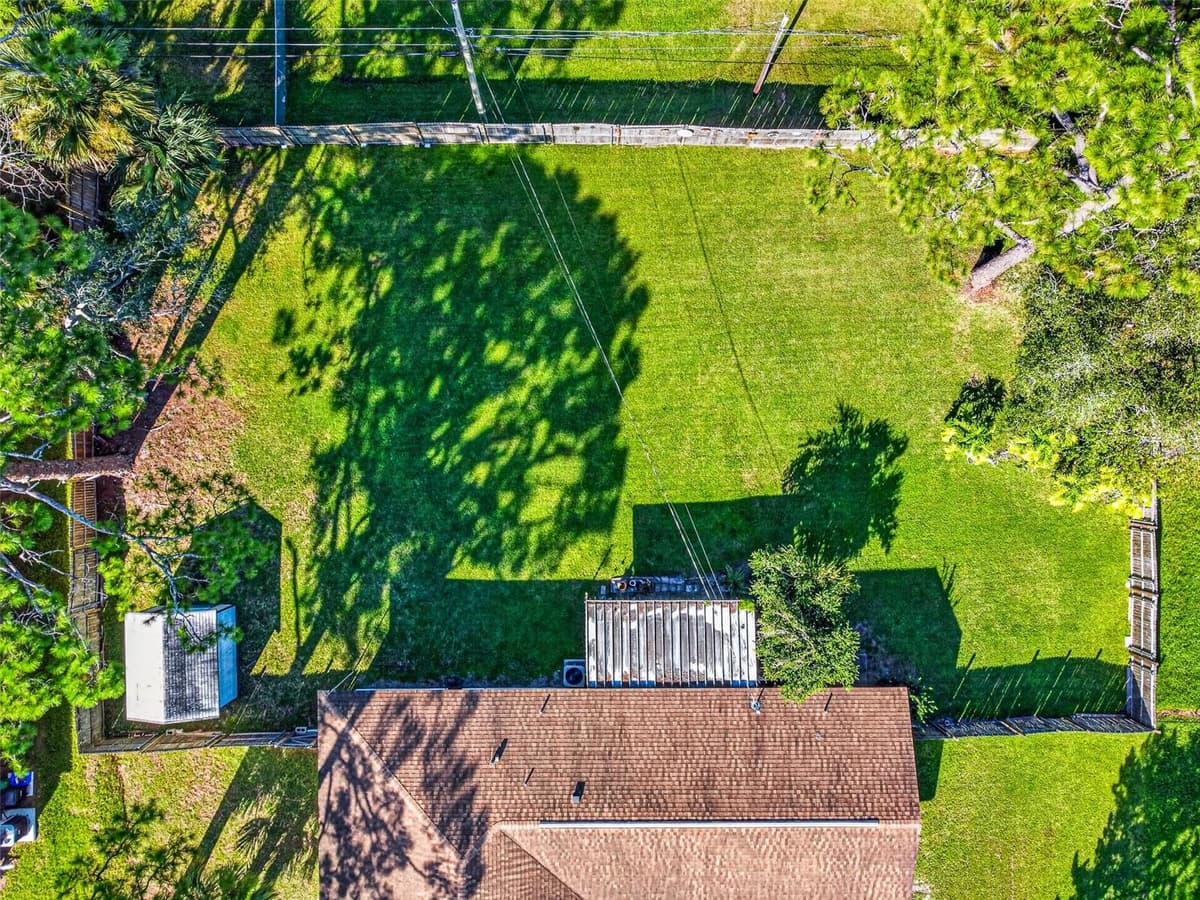 2530 NORDMAN AVENUE — photo 38 of 48