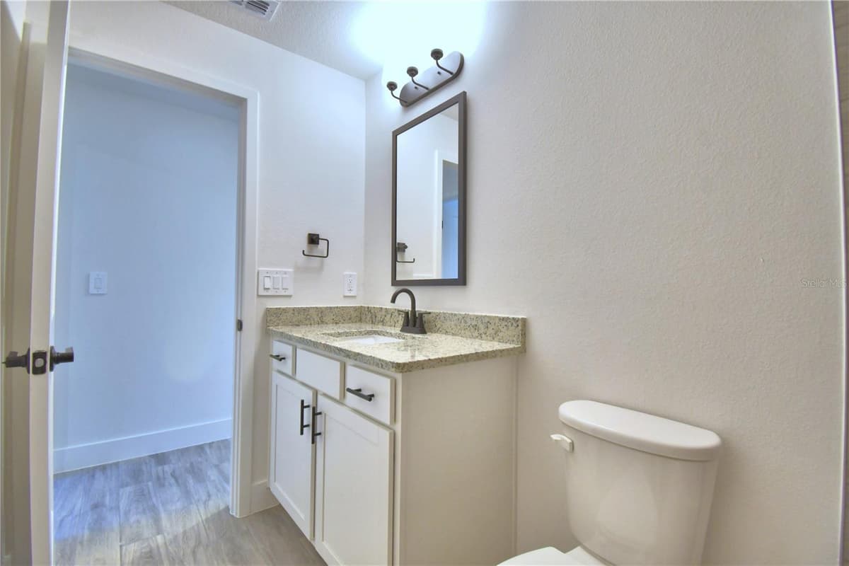 5415 WATERSIDE DRIVE — photo 17 of 58