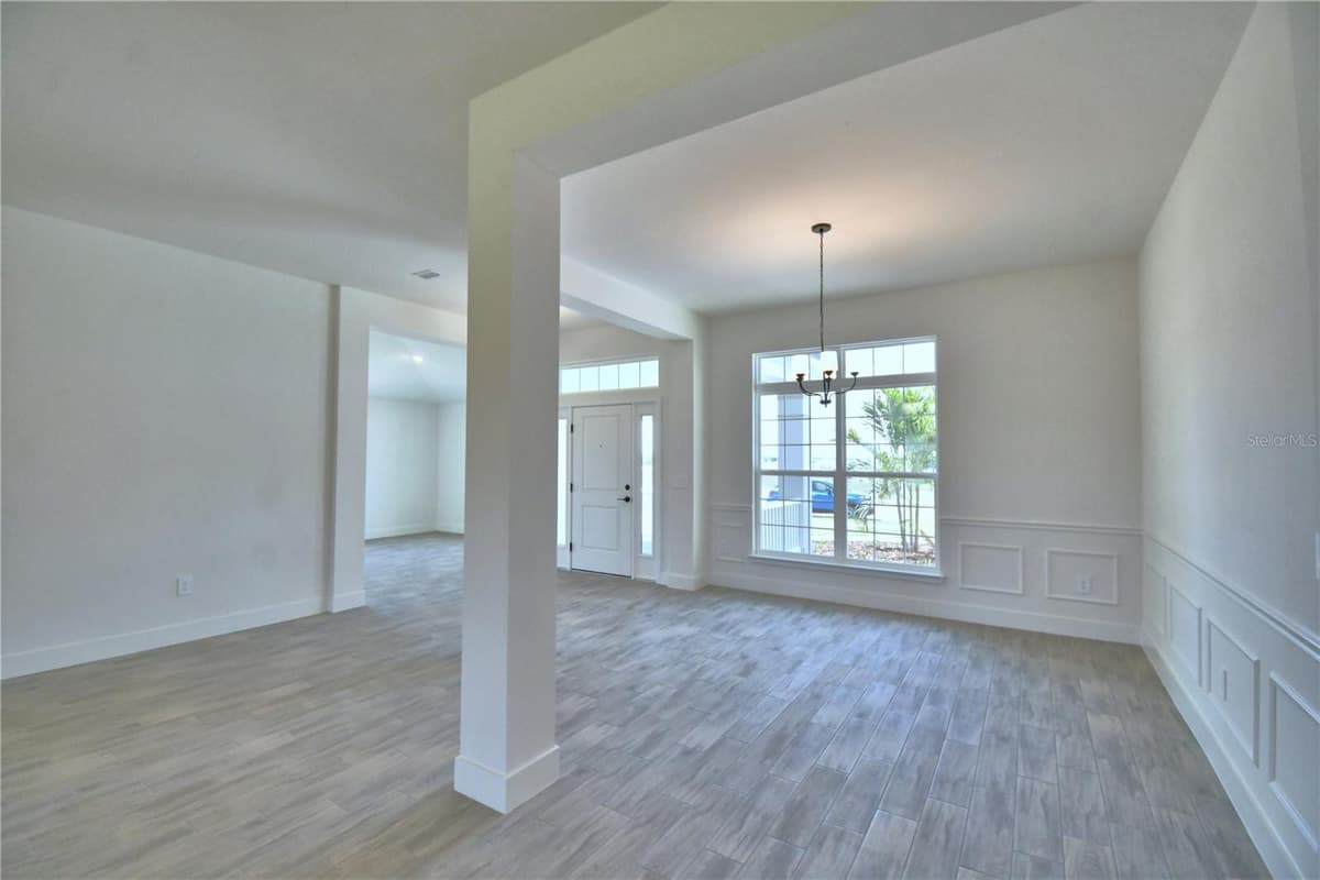 5415 WATERSIDE DRIVE — photo 4 of 58