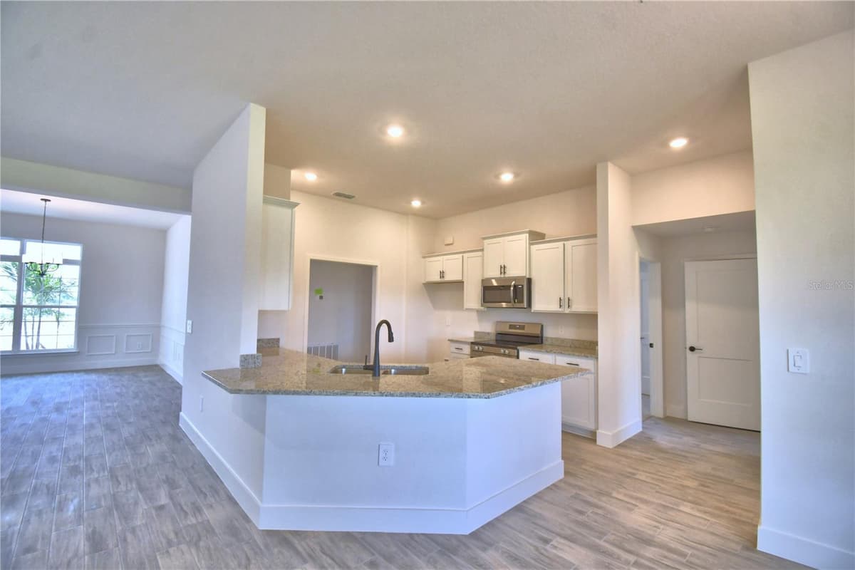 5415 WATERSIDE DRIVE — photo 8 of 58