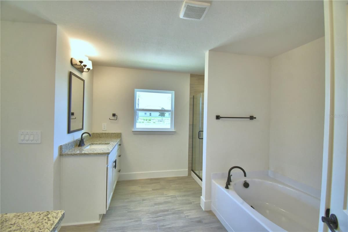 5415 WATERSIDE DRIVE — photo 33 of 58