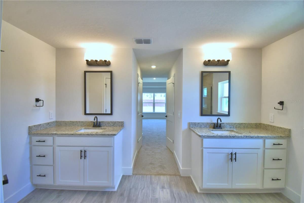 5415 WATERSIDE DRIVE — photo 32 of 58