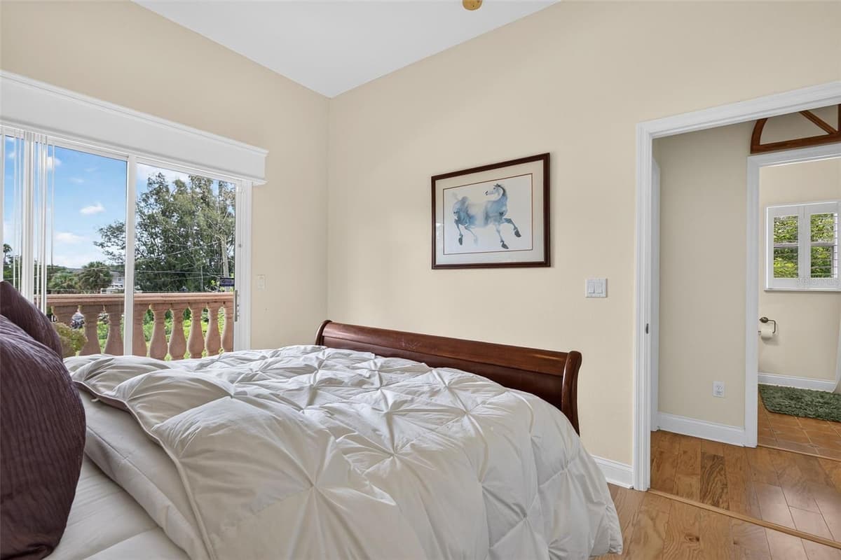 6926 MCCRAY DRIVE — photo 31 of 85