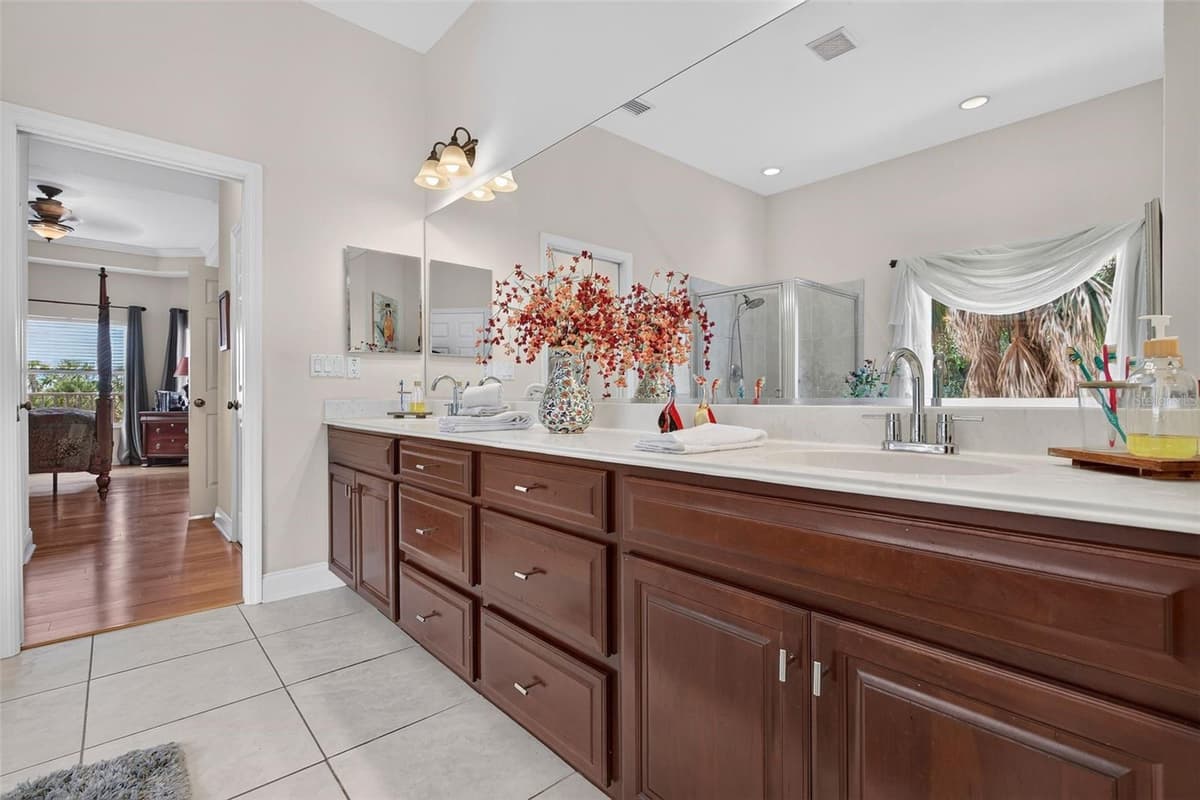 6926 MCCRAY DRIVE — photo 47 of 85