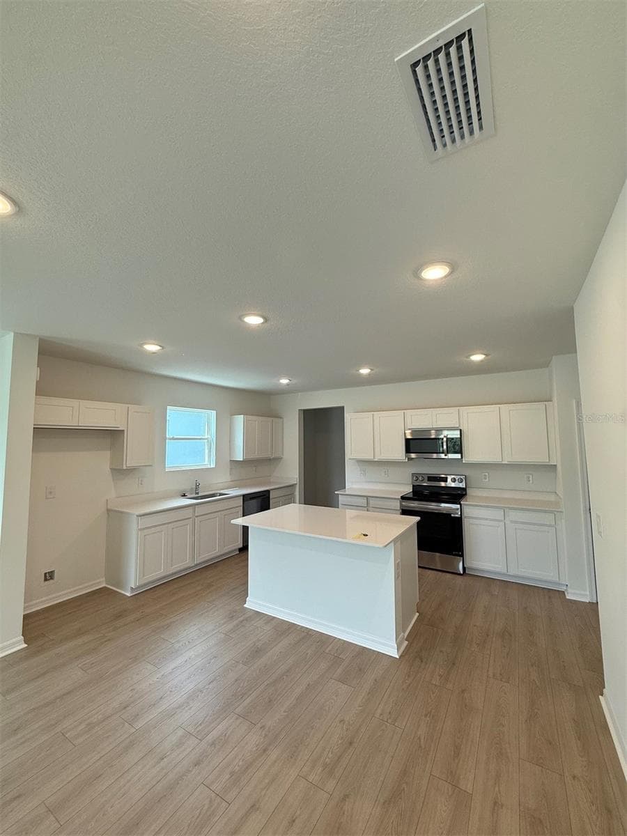 13025 RED DEER PLACE — photo 3 of 12