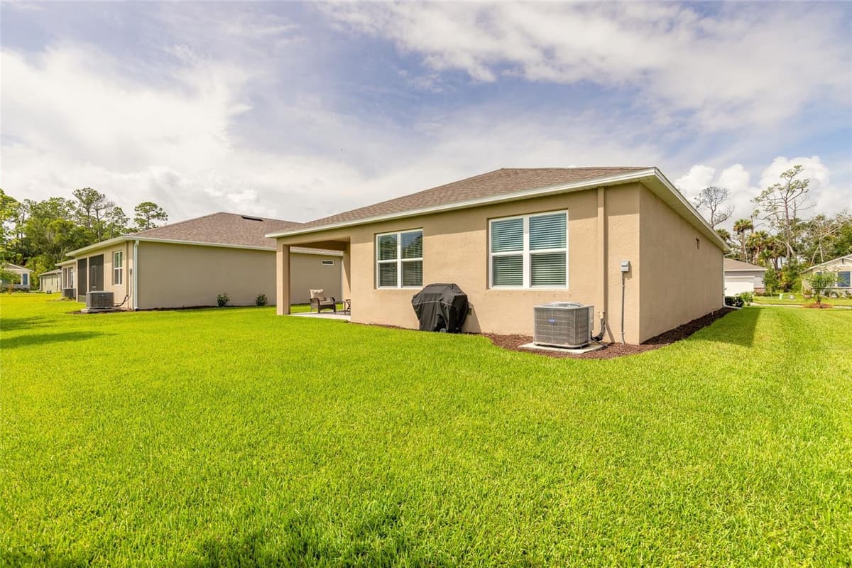 1413 SYLES DRIVE — photo 11 of 40