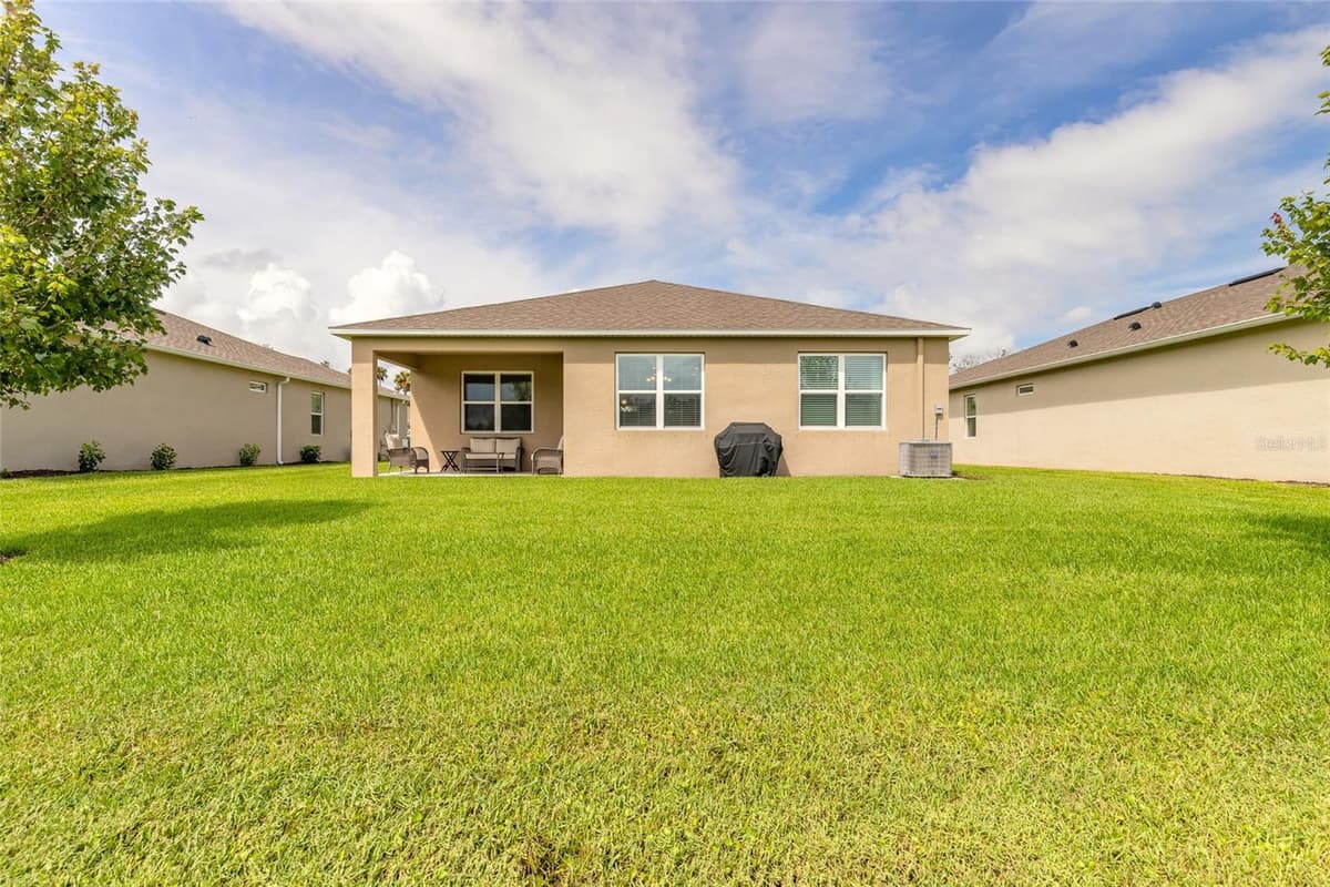 1413 SYLES DRIVE — photo 9 of 40