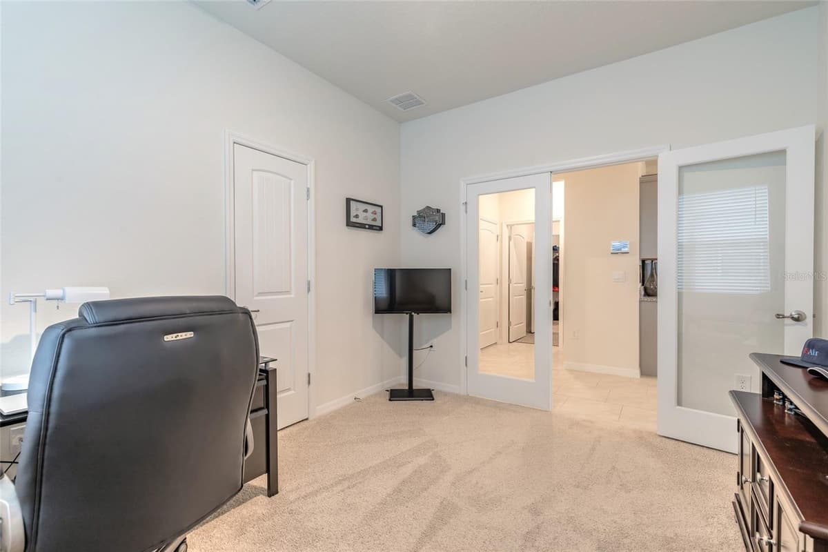 1413 SYLES DRIVE — photo 24 of 40