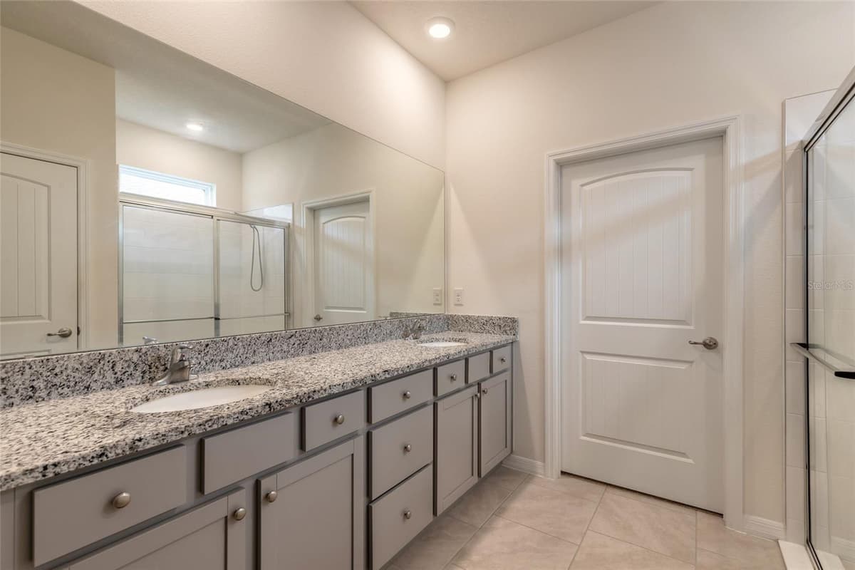 1413 SYLES DRIVE — photo 20 of 40