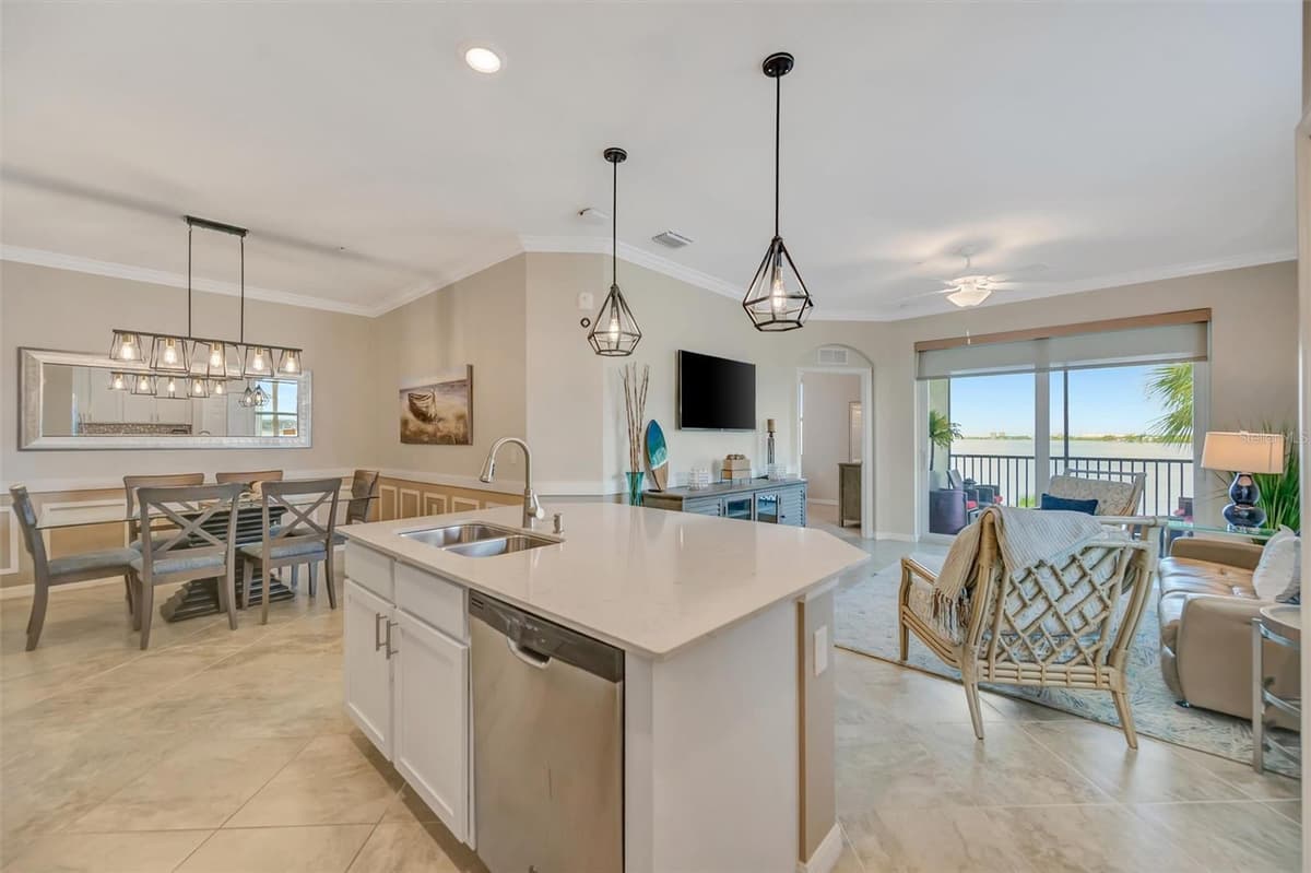 920 TIDEWATER SHORES LOOP — photo 15 of 73