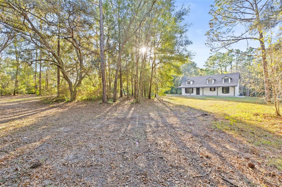 8057 SHAW ROAD — photo 32 of 41