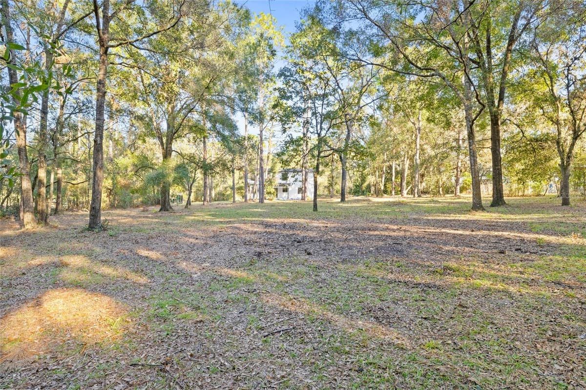 8057 SHAW ROAD — photo 33 of 41