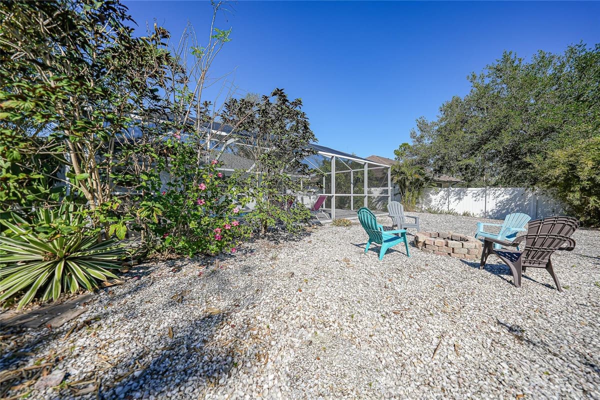 4040 CRANBERRY BOULEVARD — photo 40 of 43
